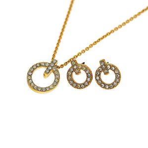 Set náušnic a náhrdelníku s přívěskem ve tvaru kroužku 2