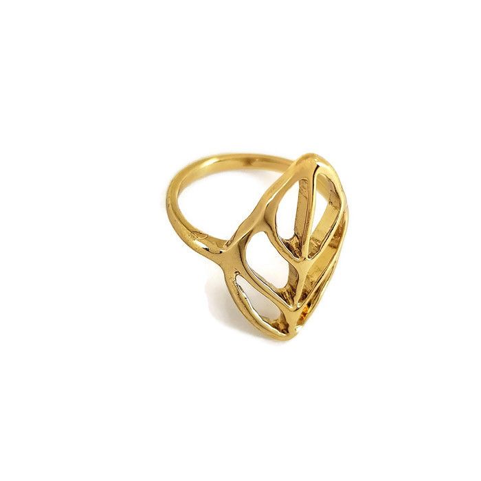 Zlatý prsten do tvaru listu