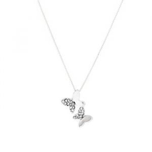 Jemný náhrdelník s motýlky ve stříbrné barvě